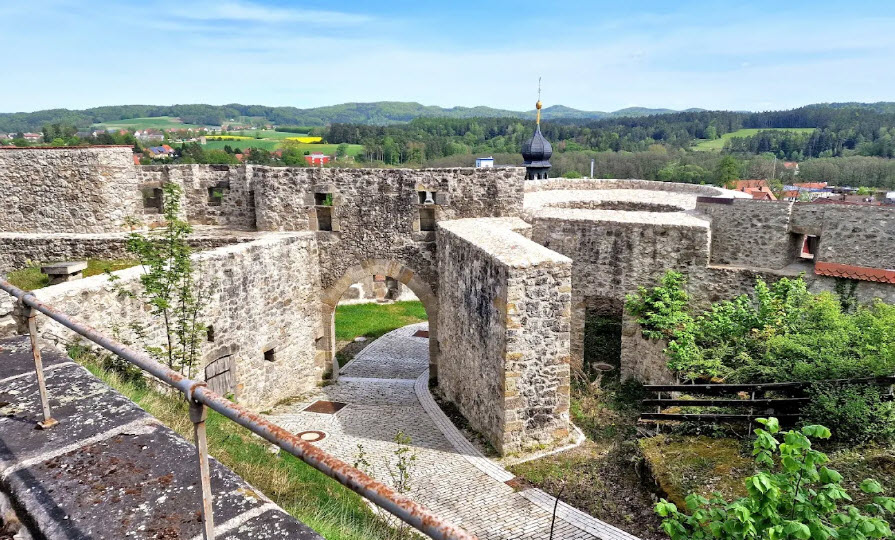 Burg Veldenstein, Germany